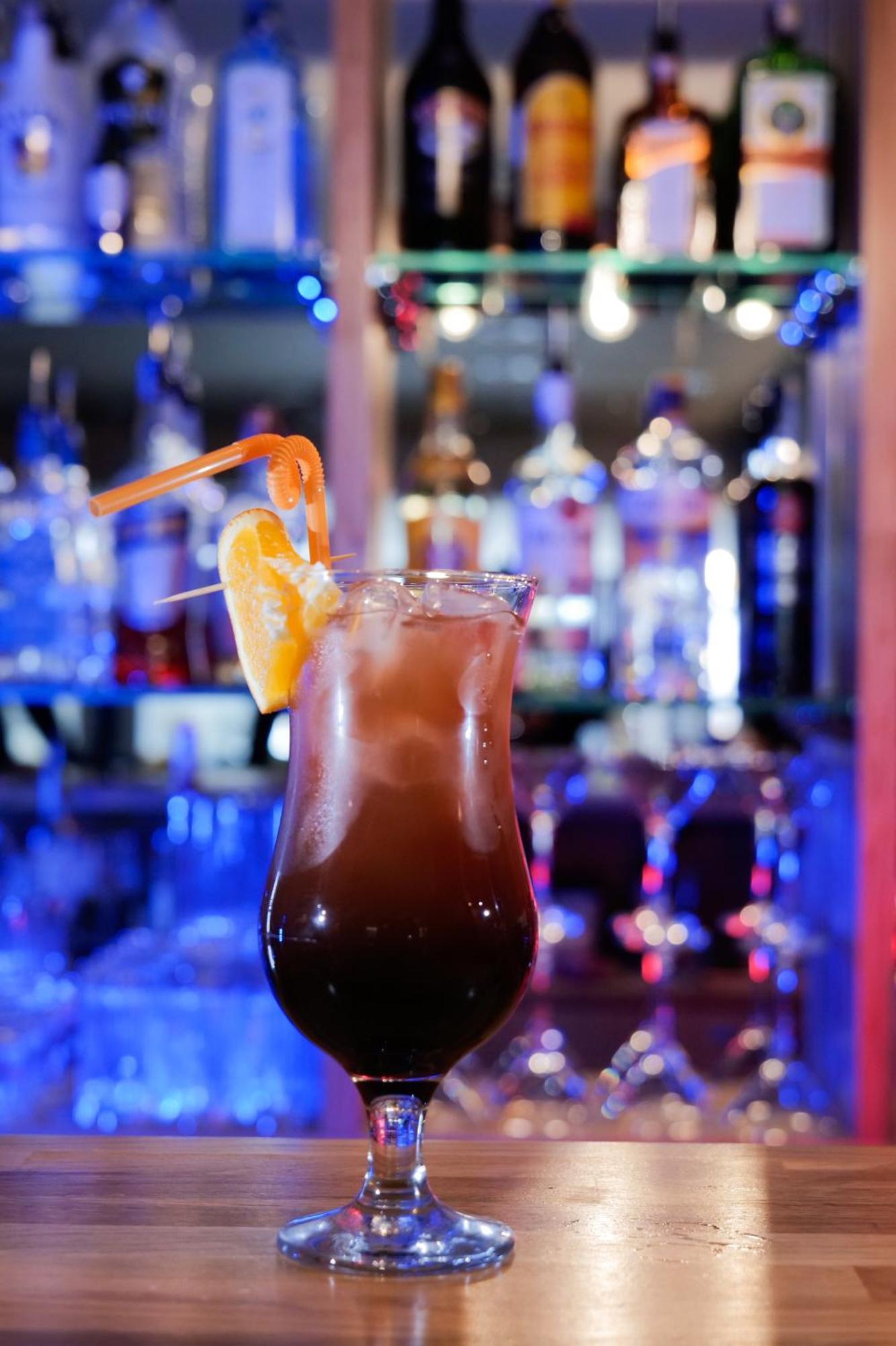 Gudauri Inn エクステリア 写真 A Zombie cocktail