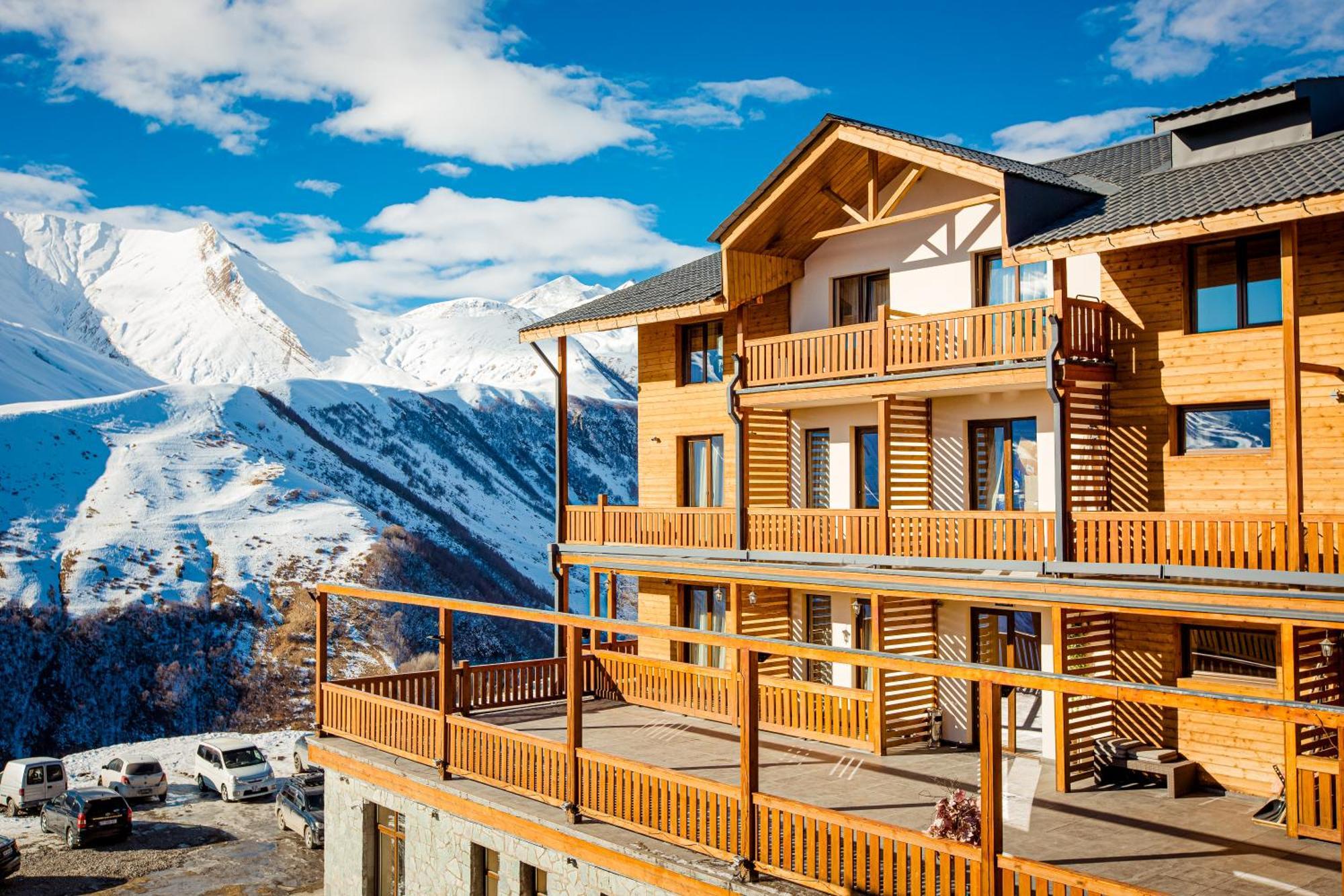 Gudauri Inn エクステリア 写真